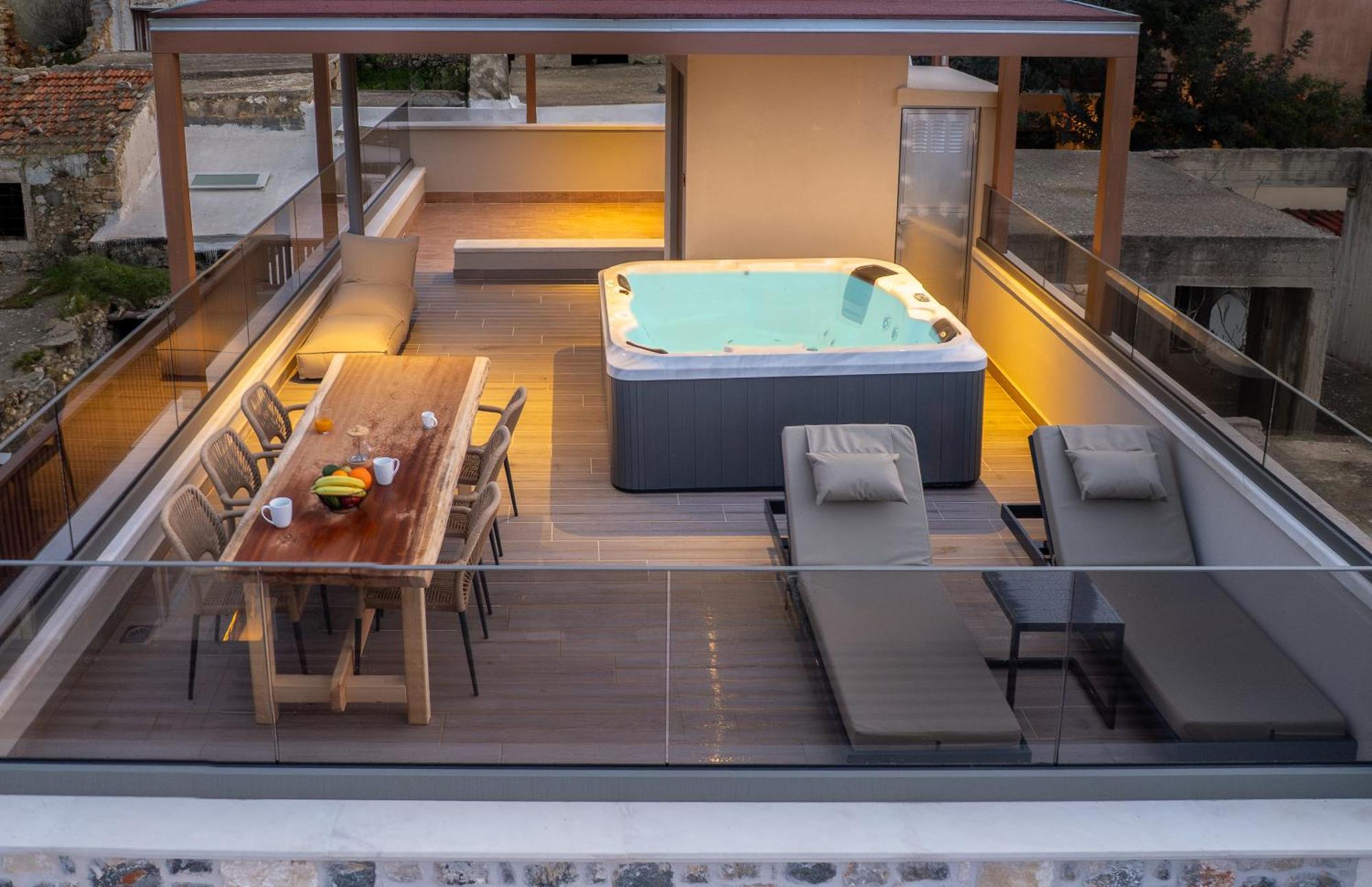 Villa Nicole - Private Pool & Rooftop Jacuzzi Limenas Chersonisou Exterior foto